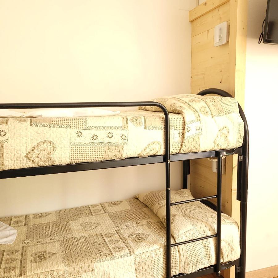 蒙特尼比尔斯小屋酒店 维纳迪奥 外观 照片