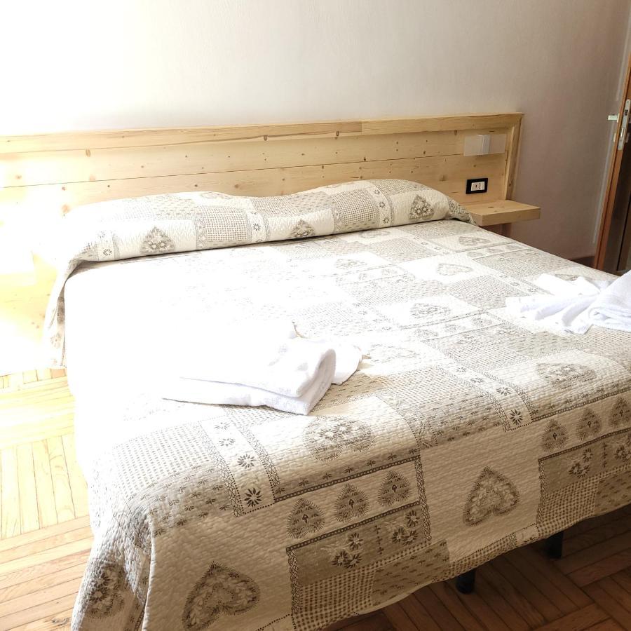 蒙特尼比尔斯小屋酒店 维纳迪奥 外观 照片
