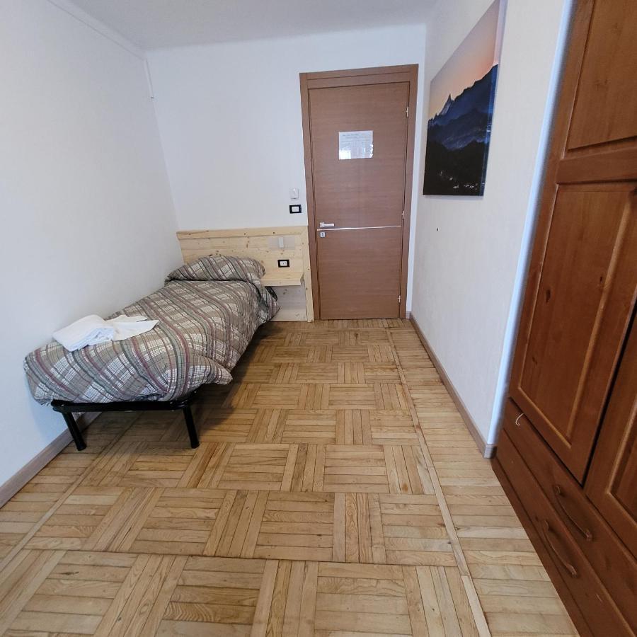 蒙特尼比尔斯小屋酒店 维纳迪奥 外观 照片