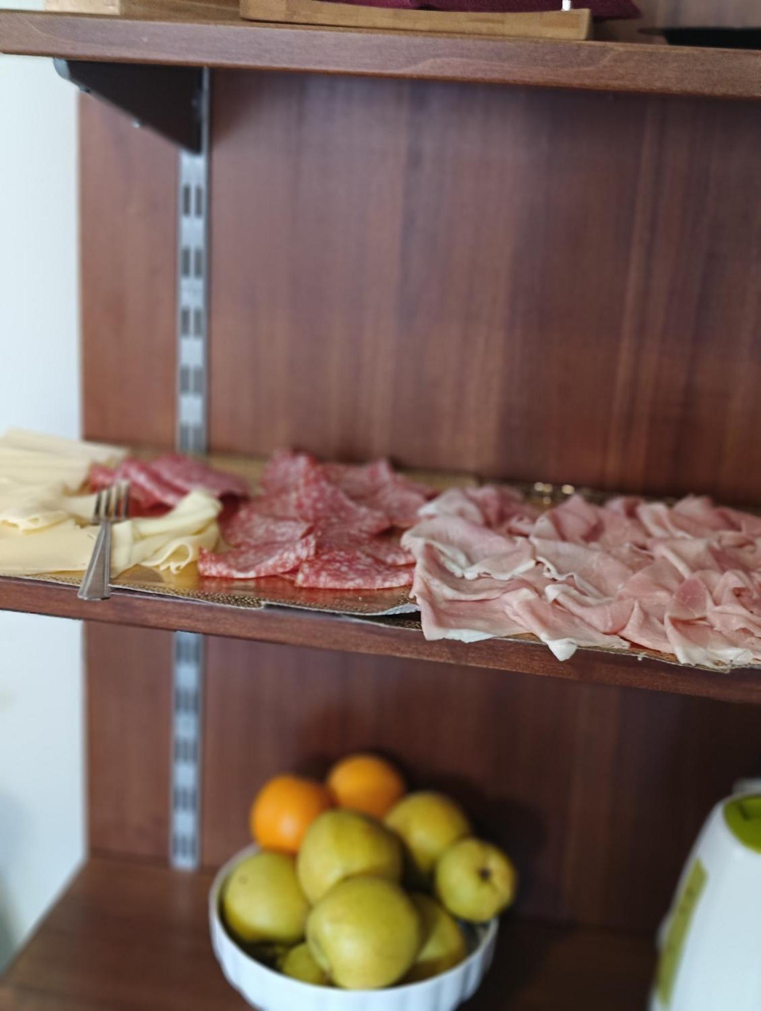 蒙特尼比尔斯小屋酒店 维纳迪奥 外观 照片